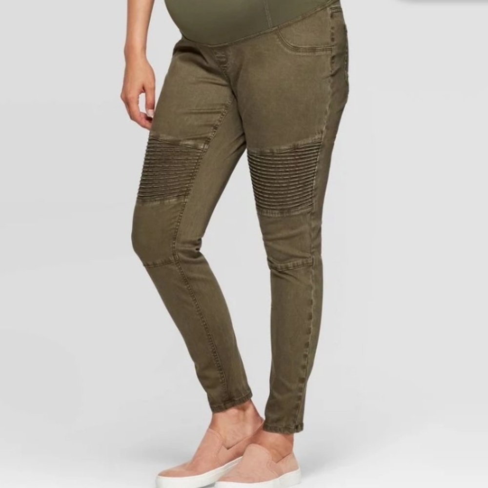 Isabel Maternity
Maternity Crossover Panel Utility Jeggings - Olive Green